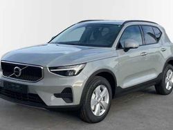 Gris Nuevo 2025 Volvo XC40 SUV | 36.900 € (Precio justo)