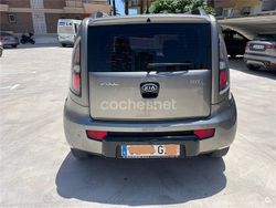Gris / plata Usado 2010 Kia Soul SUV | 6500 €