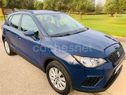 Azul Usado 2017 Seat Arona Reference SUV | 9500 € (Precio justo)