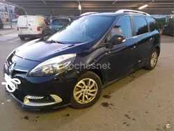 Negro Usado 2015 Renault Grand Scénic III Bose Edition Monovolumen | 11.500 €