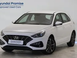 Atlas white Usado 2024 Hyundai i30 Berlina | 19.900 € (Precio justo)