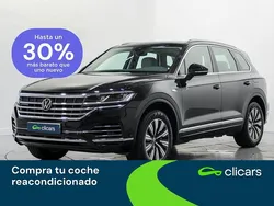 Negro Usado 2021 VW Touareg Elegance SUV | 49.990 € (Un poco caro)