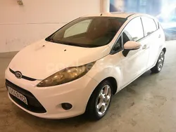 Blanco Usado 2011 Ford Fiesta Titanium Utilitario | 4990 € (Buen precio)
