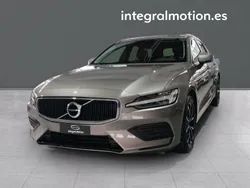 Beige Usado 2020 Volvo V60 Momentum Familiar | 20.500 € (Precio justo)