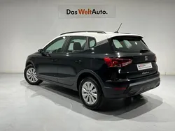 Negro Usado 2024 Seat Arona Style SUV | 19.900 € (Un poco caro)