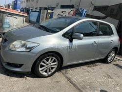 Gris / plata Usado 2009 Toyota Auris Berlina | 3800 € (Precio justo)