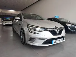 Gris / plata Usado 2018 Renault Mégane GT Line GT Berlina | 14.000 € (Super precio)