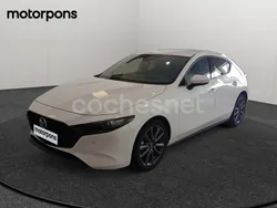 Blanco Usado 2023 Mazda 3 Exclusive-Line Berlina | 28.800 € (Un poco caro)