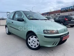 Verde Usado 2001 Fiat Punto Utilitario | 1990 € (Precio justo)