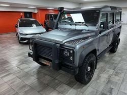 Gris Usado 2012 Land Rover Defender Familiar | 33.990 € (Un poco caro)