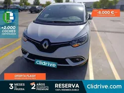 Blanco Usado 2018 Renault Scénic Zen Monovolumen | 11.290 €