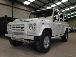 Blanco Usado 2012 Land Rover Defender S SUV | 38.600 € (Precio justo)