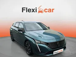 Verde Usado 2022 Peugeot 308 Active Berlina | 18.490 € (Precio justo)