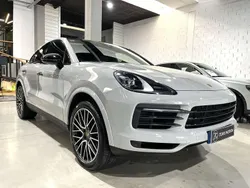 Gris Usado 2021 Porsche Cayenne SUV | 75.490 € (Precio justo)