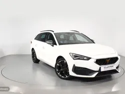 Blanco Usado 2023 Cupra Leon Berlina | 26.400 € (Un poco caro)