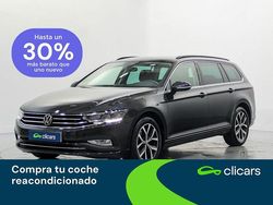Gris Usado 2022 VW Passat Executive Familiar | 19.290 € (Precio justo)