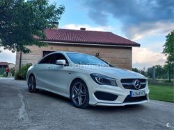 Blanco Usado 2013 Mercedes CLA200 AMG line Berlina | 18.500 € (Un poco caro)