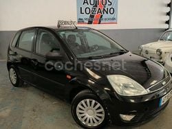 Azul Usado 2004 Ford Fiesta Ghia Utilitario | 2500 € (Precio justo)