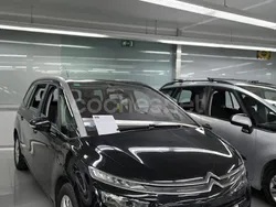 Negro Usado 2015 Citroën Grand C4 Picasso PureTech Monovolumen | 7900 € (Precio justo)