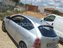 Gris / plata Usado 2007 Hyundai Accent GLS Berlina | 2200 €