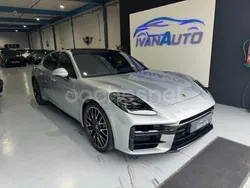 Gris / plata Usado 2025 Porsche Panamera 4S Berlina | 164.990 €