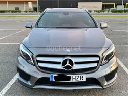 Gris / plata Usado 2014 Mercedes GLA220 AMG line SUV | 22.300 € (Precio justo)