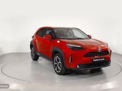 Rojo Usado 2021 Toyota Yaris Cross Style SUV | 24.200 € (Precio justo)