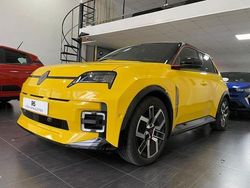 Amarillo Usado 2025 Renault R5 Iconic Utilitario | 28.400 € (Precio justo)