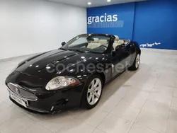 Negro Usado 2006 Jaguar XK8 Descapotable | 18.900 €