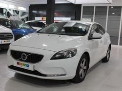 Blanco Usado 2017 Volvo V40 Kinetic | 13.900 € (Precio justo)
