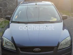 Azul Usado 2006 Ford Focus Trend Berlina | 2800 € (Precio justo)