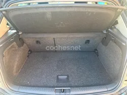 Negro Usado 2016 VW Polo Berlina | 9000 € (Buen precio)