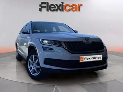 Blanco Usado 2019 Skoda Kodiaq Ambition SUV | 23.990 €