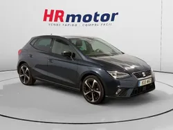 Gris Usado 2024 Seat Ibiza FR Berlina | 23.510 € (Un poco caro)