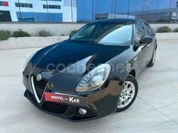 Negro Usado 2016 Alfa Romeo Giulietta Super Utilitario | 7990 € (Super precio)