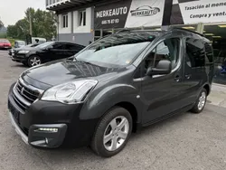 Gris / plata Usado 2017 Peugeot Partner Tepee Outdoor Monovolumen | 14.500 € (Precio justo)