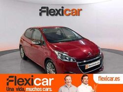 Rojo Usado 2017 Peugeot 208 Access Utilitario | 7390 € (Precio justo)
