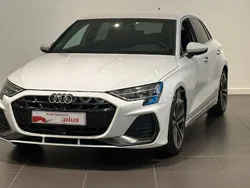 Blanco Usado 2024 Audi A3 Sportback e-tron Premium Berlina | 37.900 € (Caro)