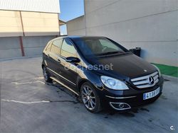 Negro Usado 2005 Mercedes B180 Monovolumen | 8900 €