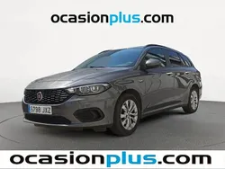 Gris Usado 2017 Fiat Tipo Easy Familiar | 9990 € (Precio justo)