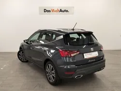 Negro Usado 2024 Seat Arona FR SUV | 19.440 € (Precio justo)