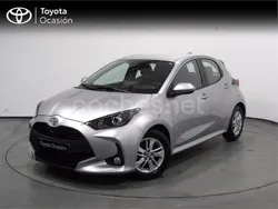 Gris / plata Usado 2024 Toyota Yaris Edition Berlina | 18.400 € (Precio justo)