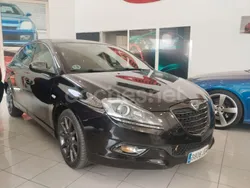 Negro Usado 2015 Lancia Delta S Berlina | 4999 €