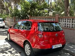 Rojo Usado 2007 VW Golf V GT Berlina | 5900 € (Precio justo)