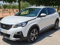 Blanco Usado 2019 Peugeot 3008 Allure SUV | 15.900 € (Precio justo)