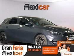 Gris / plata Usado 2022 Kia Ceed Berlina | 15.490 € (Precio justo)