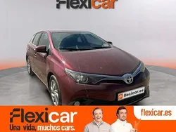 Rojo Usado 2017 Toyota Auris Active Berlina | 12.990 € (Precio justo)