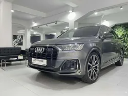 Negro Usado 2021 Audi Q7 SUV | 69.990 €