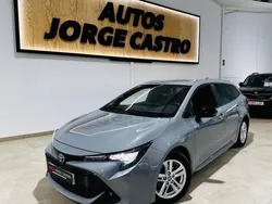 Gris Usado 2020 Toyota Corolla Active Familiar | 17.000 € (Un poco caro)