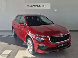 Rojo Usado 2022 Skoda Kamiq Ambition SUV | 17.490 € (Precio justo)